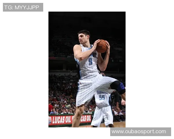 追梦勇敢挑战中锋霸主地位块头越大摔得越重的豪言壮语