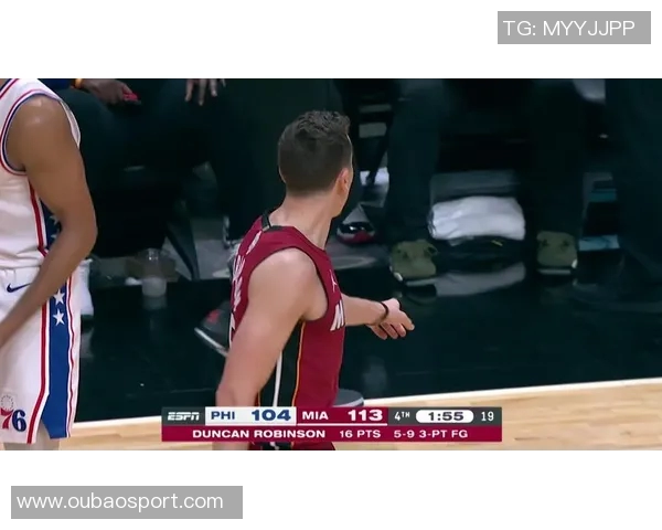 哈克斯开季表现出色场均157分7篮板期待保持健康状态